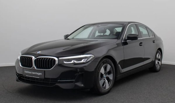 43 процента от дизеловите автомобили на модела са имали повреда. Една трета от собствениците е трябвало да платят до лири 750 (896 евро), за да поправят колата си, На някои се е наложило да вадят над 1500 лири. Но от бензинките няма оплаквания, така че смело напред, ако сте фен на баварците.